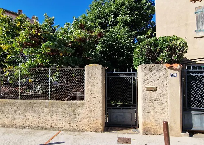 Maison Banyuls-sur-mer, Proche Et Commerces, Climatisee A L'etage - Fr-1-309-34 Nyaraló
